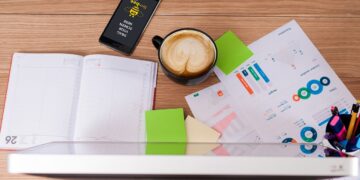 The Link Between Mental Health and Productivity: How to Find Balance